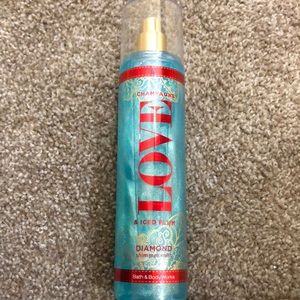 Bath and Body Works diamond shimmer mist